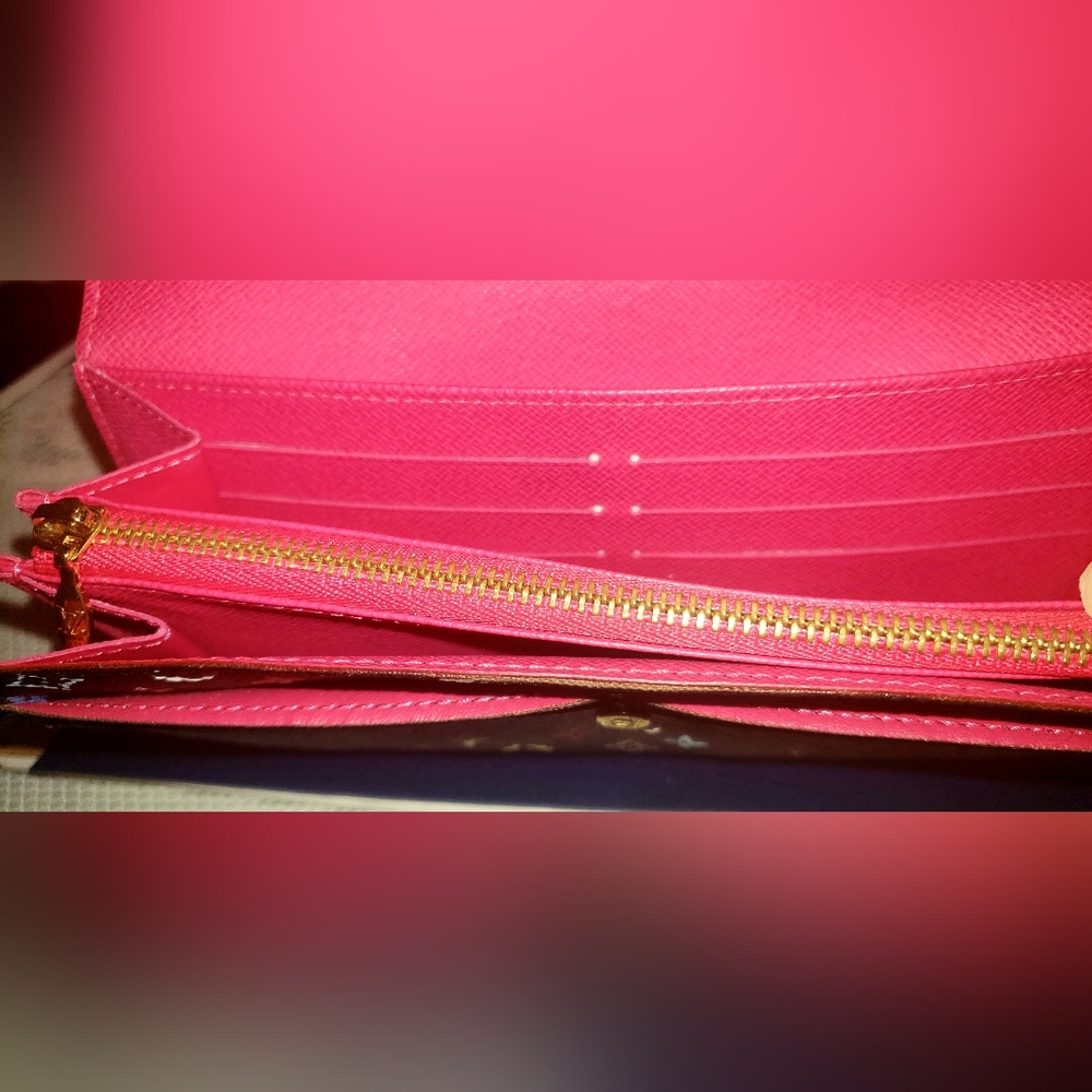 Louis Vuitton Murakami Sarah Wallet- Vintage & Authentic - Picture 9 of 14